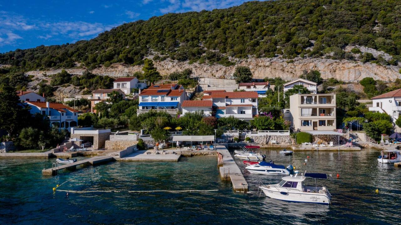 Апартаменты House Subic Супетарска-Драга Экстерьер фото