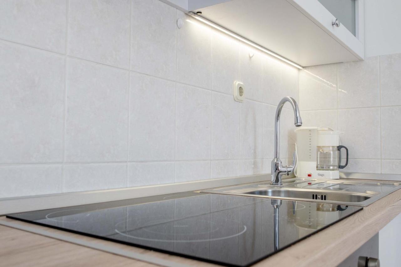 Апартаменты House Subic Супетарска-Драга Экстерьер фото