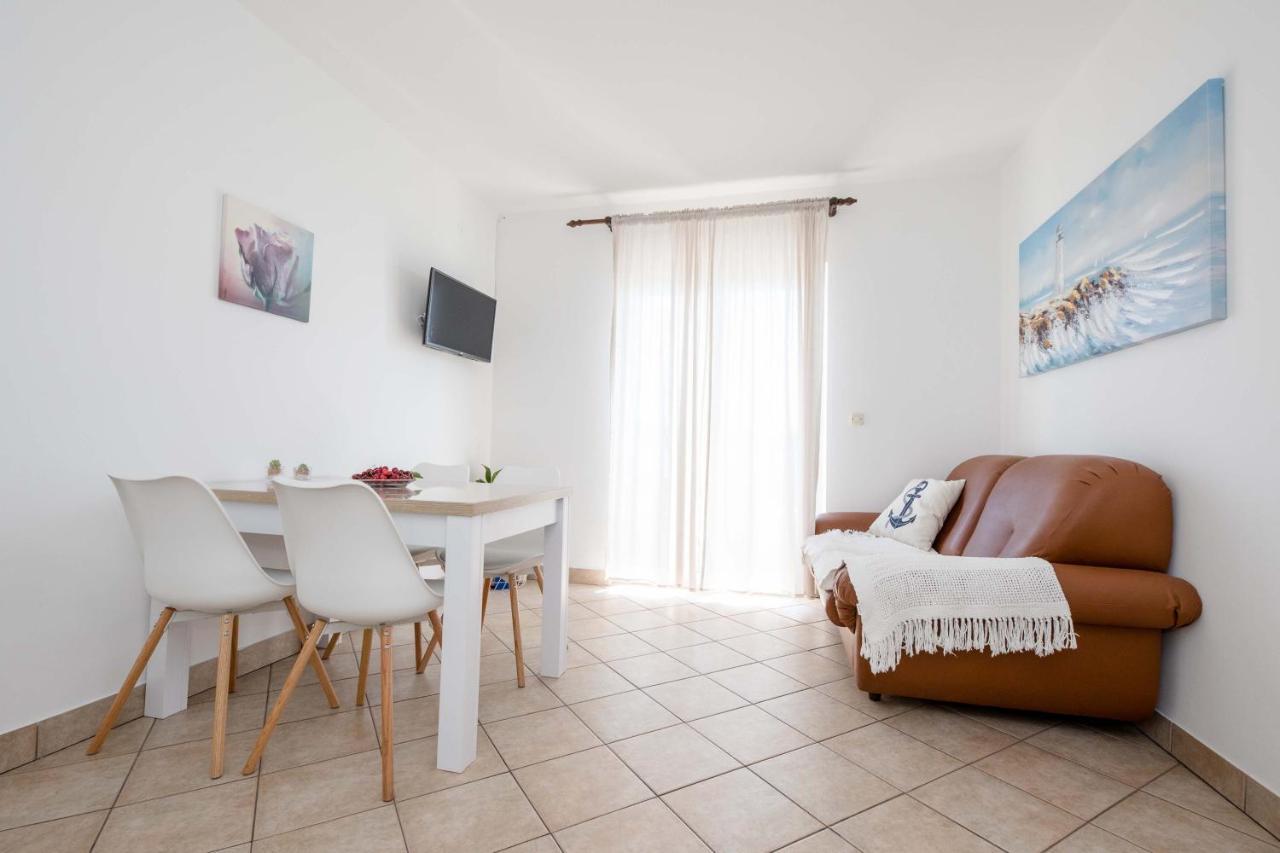 Апартаменты House Subic Супетарска-Драга Экстерьер фото